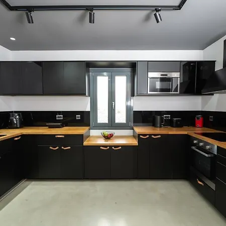 וילה Athos Kokkínion