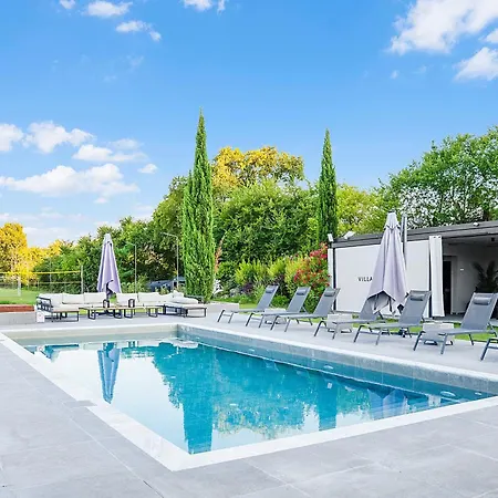 Athos Villa Kokkínion